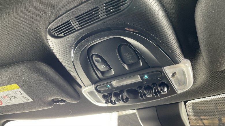 MINI Hatchback 135kW Cooper S Level 2 33kWh 3dr Auto Electric Hatchback